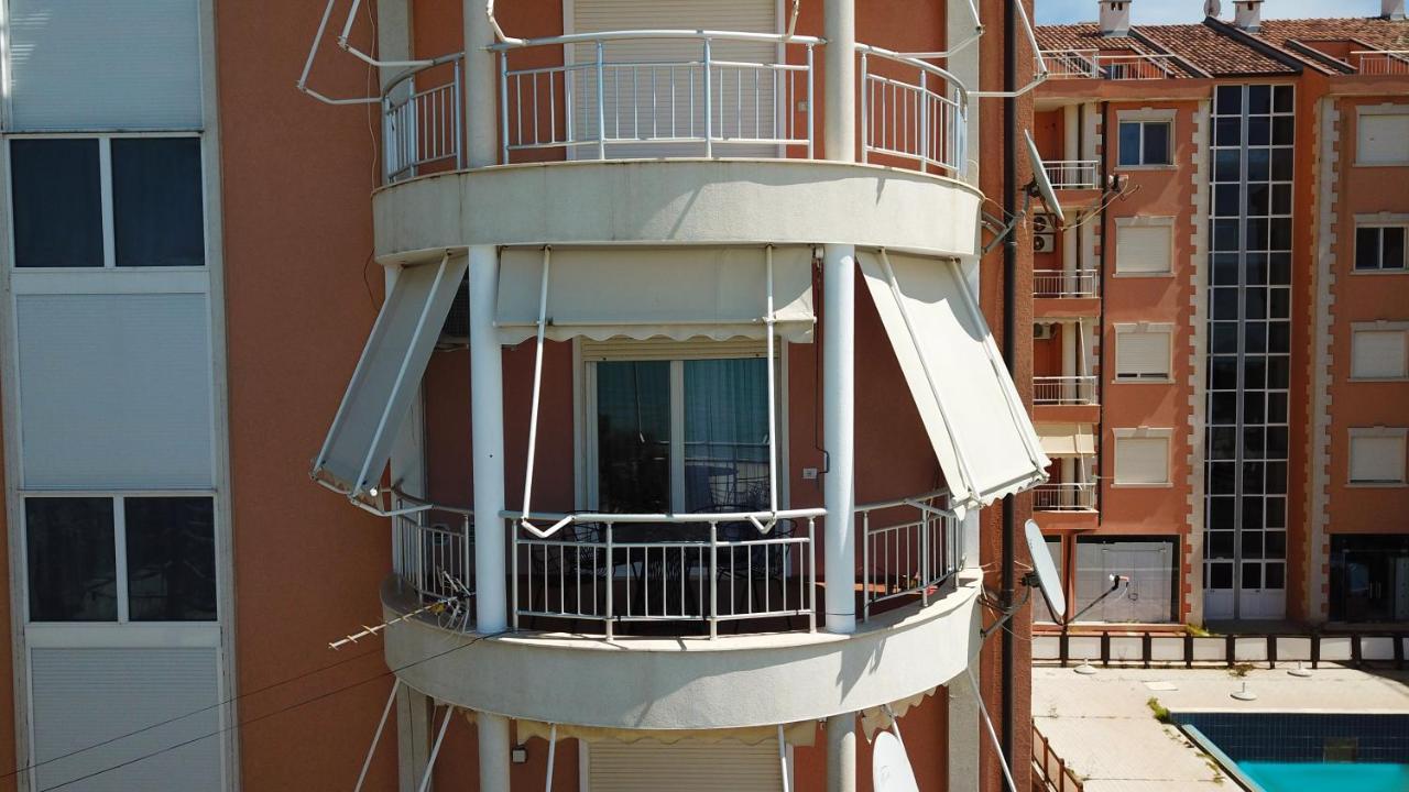 Apartment Golem  Exterior photo